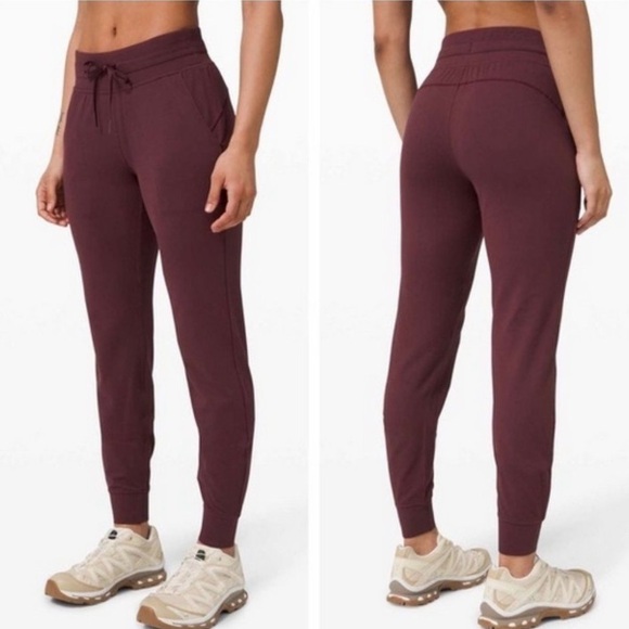 lululemon athletica Pants - LULULEMON Ready To Rulu Jogger Pants Size 4 Burgundy Maroon